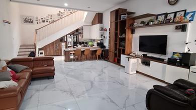 Hunian Mewah di Kelapa Gading, Jakarta Utara, 4 KT, LT 108m²